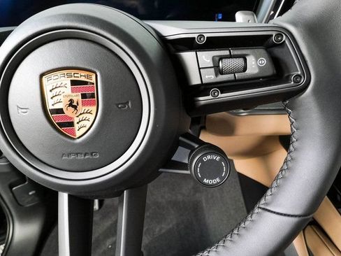New 2026 Porsche Cayenne AWD/4WD image 11