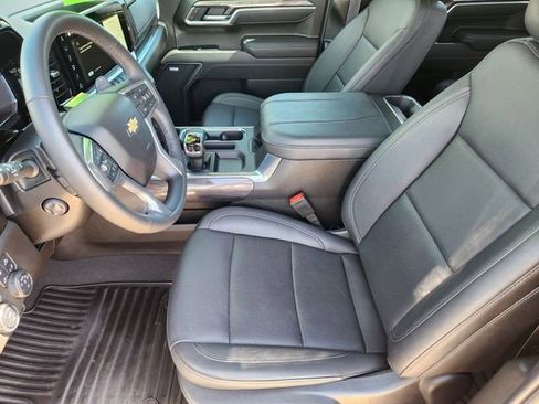 Certified 2025 Chevrolet Silverado 1500 LTZ w/ LTZ Convenience Package II AWD/4WD image 10