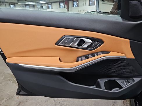 New 2026 BMW 330i Sedan w/ Premium Package image 28