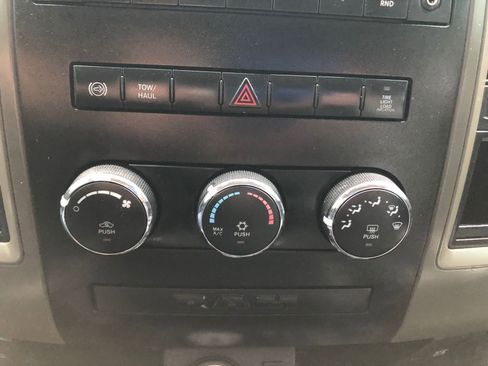 Used 2010 Dodge Ram 2500 Truck ST w/ ST Popular Equipment Group image 22