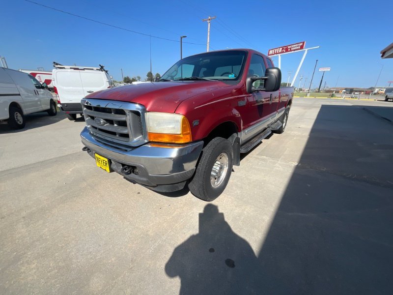 Used 2001 Ford F250 4x4 SuperCab Super Duty image 4