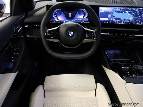 Certified 2024 BMW 530i xDrive w/ Premium Package image 15