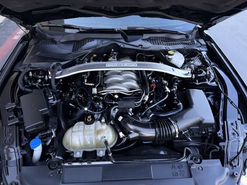 Used 2020 Ford Mustang GT Premium w/ GT Performance Package RWD image 18