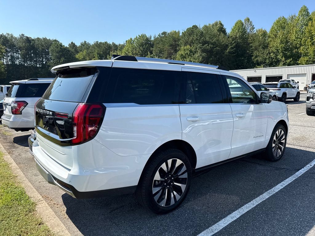 Used 2026 Ford Expedition Platinum w/ Driver's Package AWD/4WD image 20