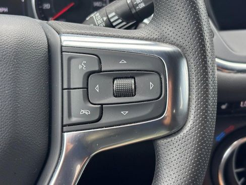Used 2024 Chevrolet Blazer LT w/ Convenience Package FWD image 18