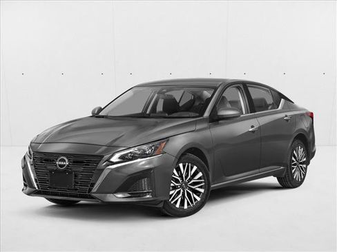 Used 2024 Nissan Altima 2.5 SV FWD image 1