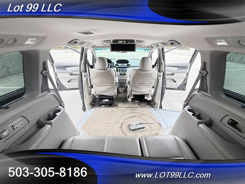 Used 2011 Honda Odyssey Touring image 59