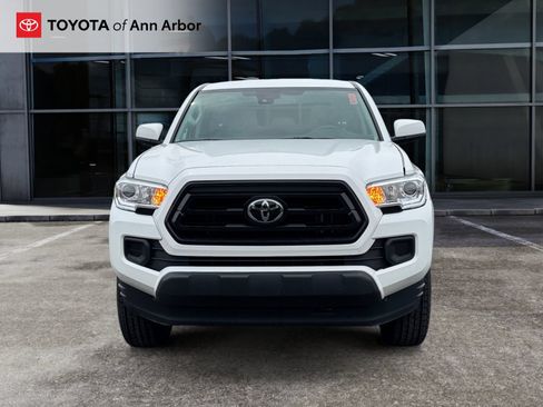 Used 2023 Toyota Tacoma SR AWD/4WD image 11