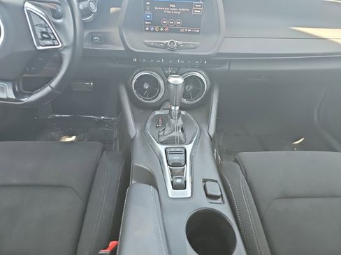 Used 2023 Chevrolet Camaro LT RWD image 15