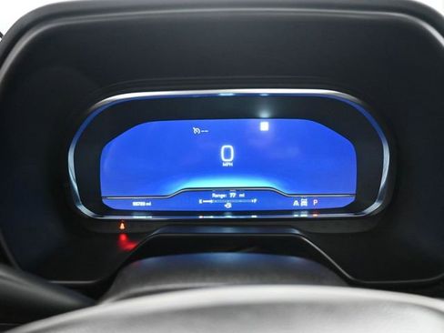 Used 2022 Chevrolet Tahoe Z71 w/ Luxury Package image 15