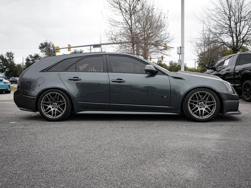 Used 2011 Cadillac CTS V image 11