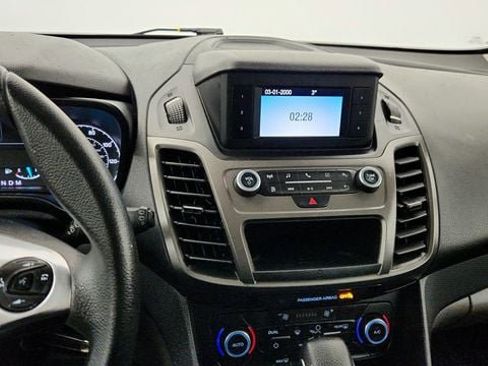 Used 2020 Ford Transit Connect XL image 17