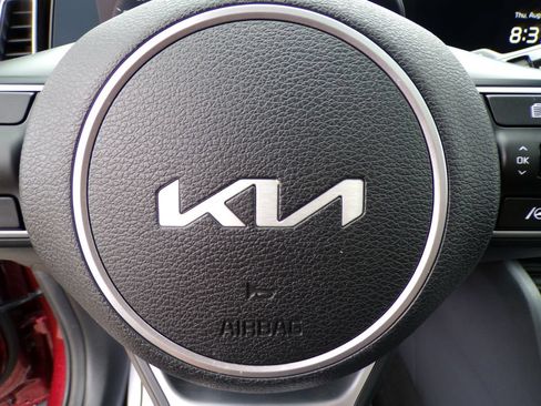 Used 2023 Kia Sportage SX FWD image 31