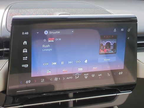 Used 2025 Lincoln Nautilus Premier w/ Jet Appearance Package AWD/4WD image 21