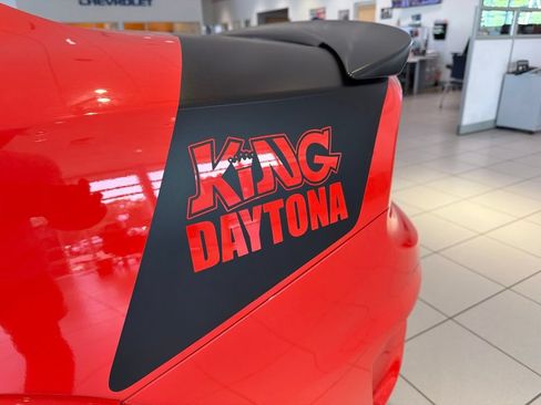 Used 2023 Dodge Charger SRT Hellcat RWD image 3