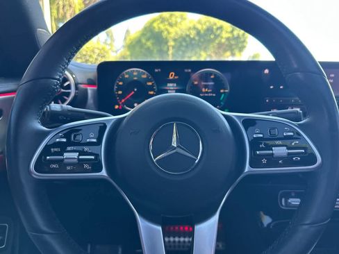Used 2022 Mercedes-Benz CLA 250 image 21