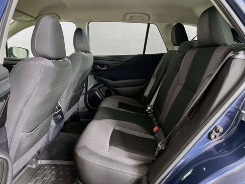 Used 2024 Subaru Outback Premium AWD/4WD image 11
