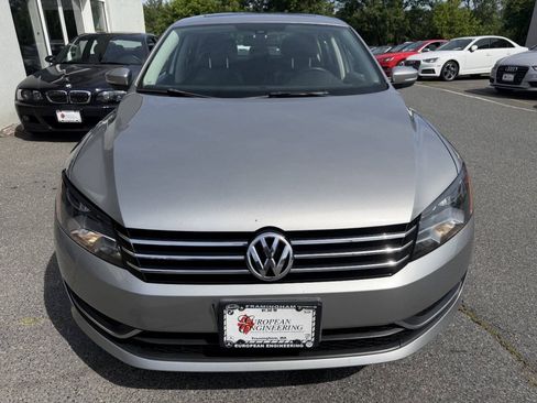 Used 2014 Volkswagen Passat 1.8T SE FWD image 2