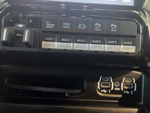 Used 2022 RAM 2500 Laramie image 15