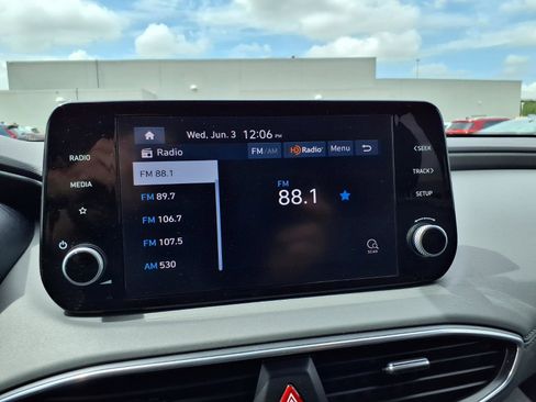 Used 2023 Hyundai Santa Fe SE FWD image 6