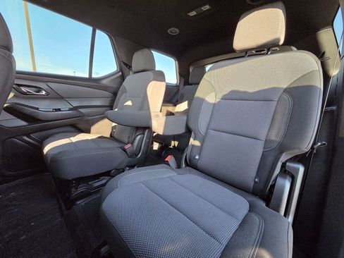 Used 2023 Chevrolet Traverse LT w/ LPO, Floor Liner Package image 25