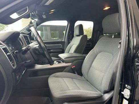 Used 2022 RAM 1500 Big Horn w/ Night Edition RWD image 14