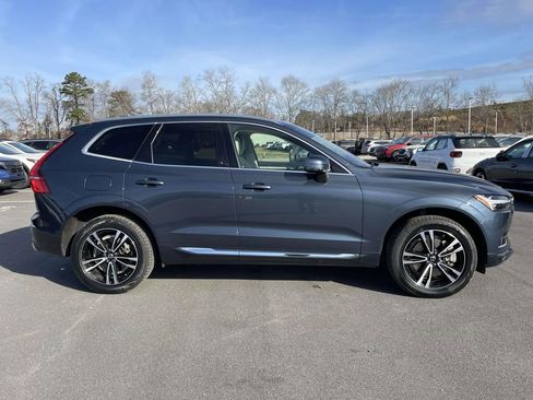 Used 2021 Volvo XC60 T8 Inscription Expression w/ Climate Package image 29