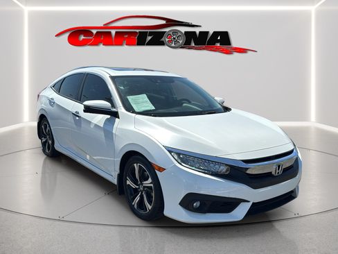 Used 2018 Honda Civic Touring image 1