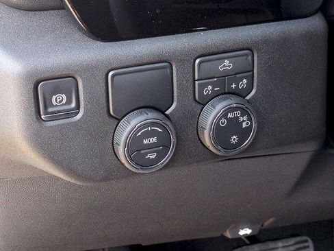 New 2026 Chevrolet Silverado 1500 LT w/ Texas Edition Plus RWD image 18