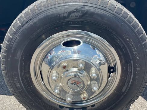 Used 2010 Ford F350 XLT RWD image 9