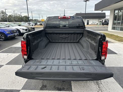 Used 2025 Chevrolet Colorado LT w/ Advanced Trailering Package image 5