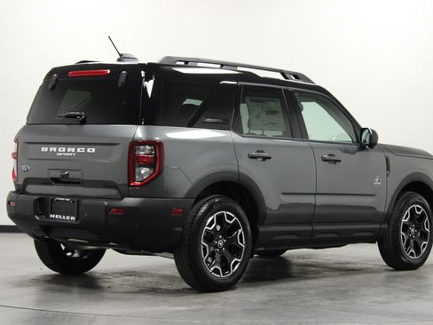 New 2025 Ford Bronco Sport Outer Banks w/ Outer Banks Tech Package+ image 4