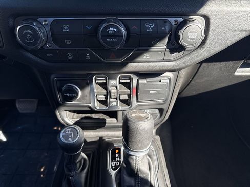 New 2026 Jeep Wrangler Sport S image 21