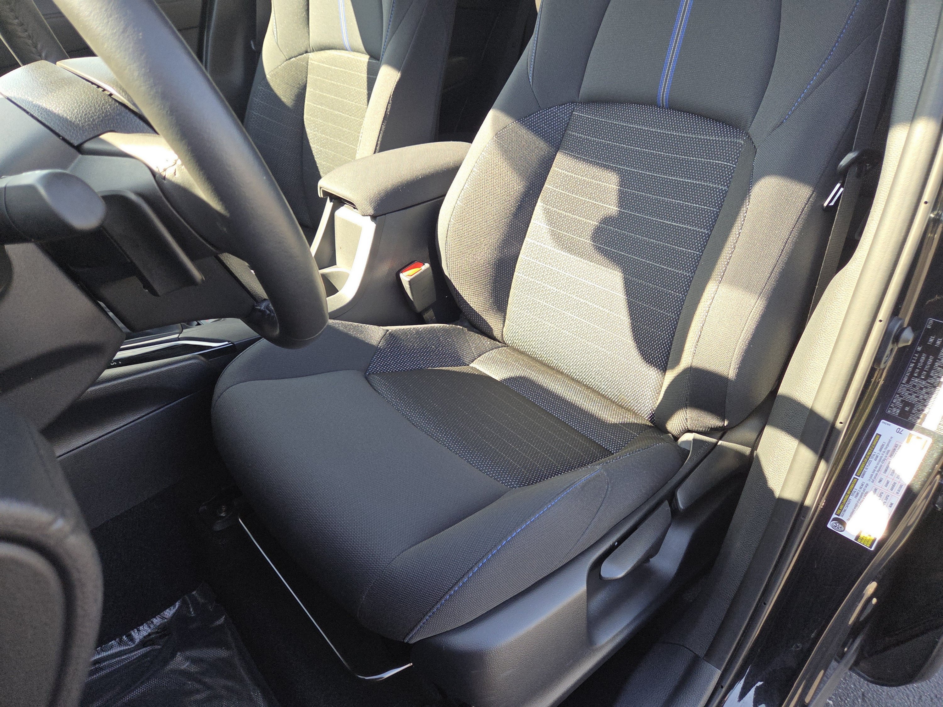 Certified 2024 Toyota Corolla Cross AWD Hybrid image 8