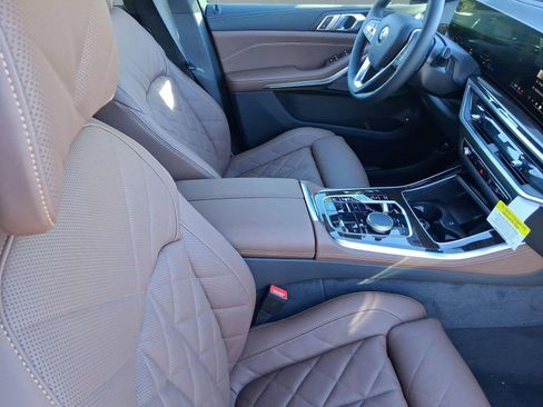 Used 2026 BMW X5 xDrive50e w/ Climate Comfort Package AWD/4WD image 30