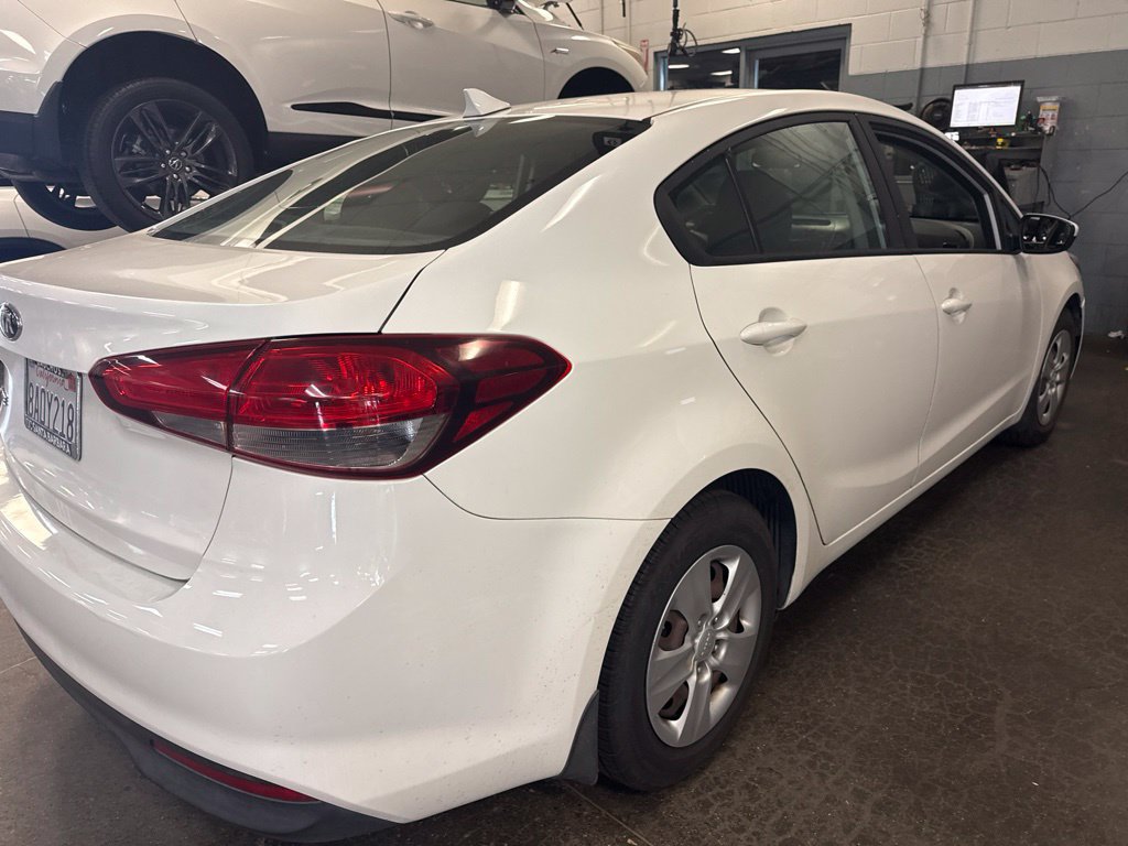 Used 2018 Kia Forte LX FWD image 7