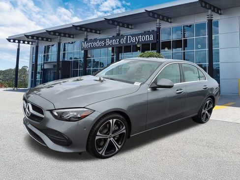 Used 2025 Mercedes-Benz C 300 Sedan image 8