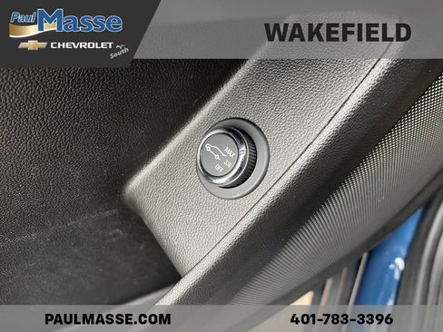 Certified 2023 Chevrolet Traverse LT w/ Rear Camera Mirror Package image 16