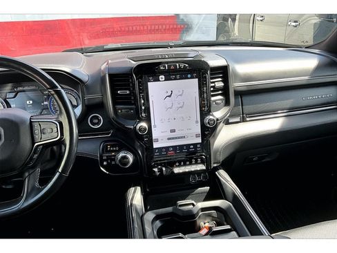 Used 2022 RAM 1500 Limited AWD/4WD image 7