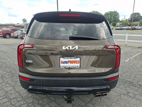 Used 2022 Kia Telluride SX w/ SX Prestige Package AWD/4WD image 5