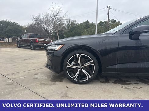 Certified 2025 Volvo S60 B5 Plus image 7