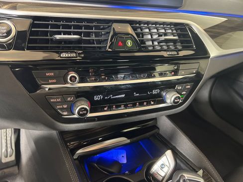 Used 2023 BMW 540i w/ M Sport Package RWD image 29