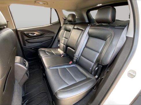 Used 2021 GMC Terrain SLT w/ Elevation Edition FWD image 19