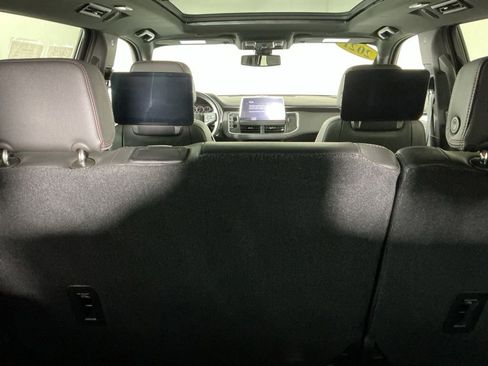 Used 2021 Chevrolet Suburban RST w/ Rear Media and Nav Package AWD/4WD image 14