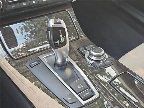 Used 2011 BMW 528i Sedan RWD image 12