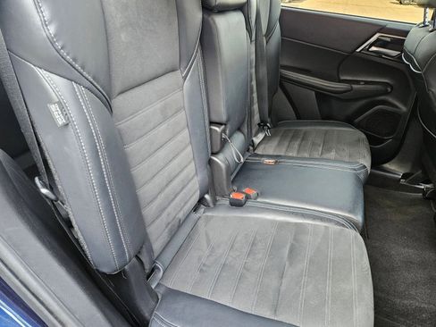 Used 2024 Mitsubishi Outlander SE image 30