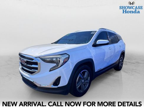 Used 2020 GMC Terrain SLT FWD image 2