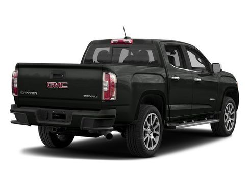 Used 2017 GMC Canyon Denali RWD image 2