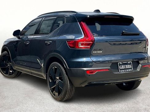 New 2026 Volvo XC40 B5 Ultra w/ Protection Package Premier image 5