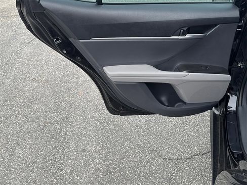 Certified 2024 Toyota Camry LE image 21